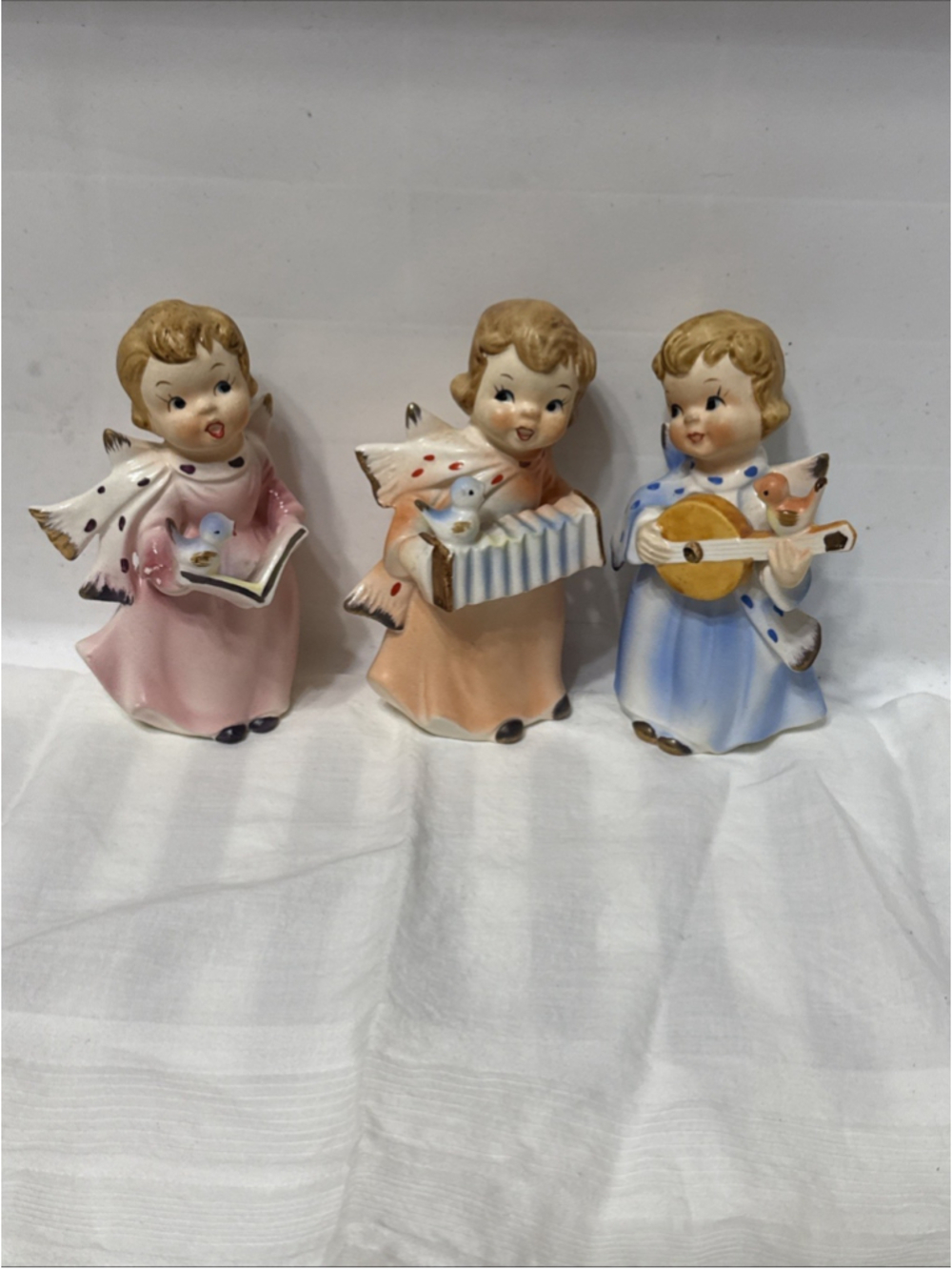 3 Vintage Lefton Musical Ceramic Angels Spaghetti Trim Hair And Gold Trim